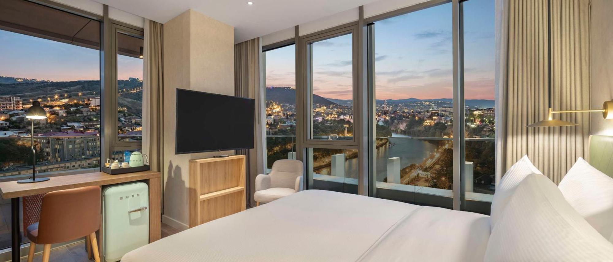 Hilton Garden Inn Tbilisi Riverview Zewnętrze zdjęcie