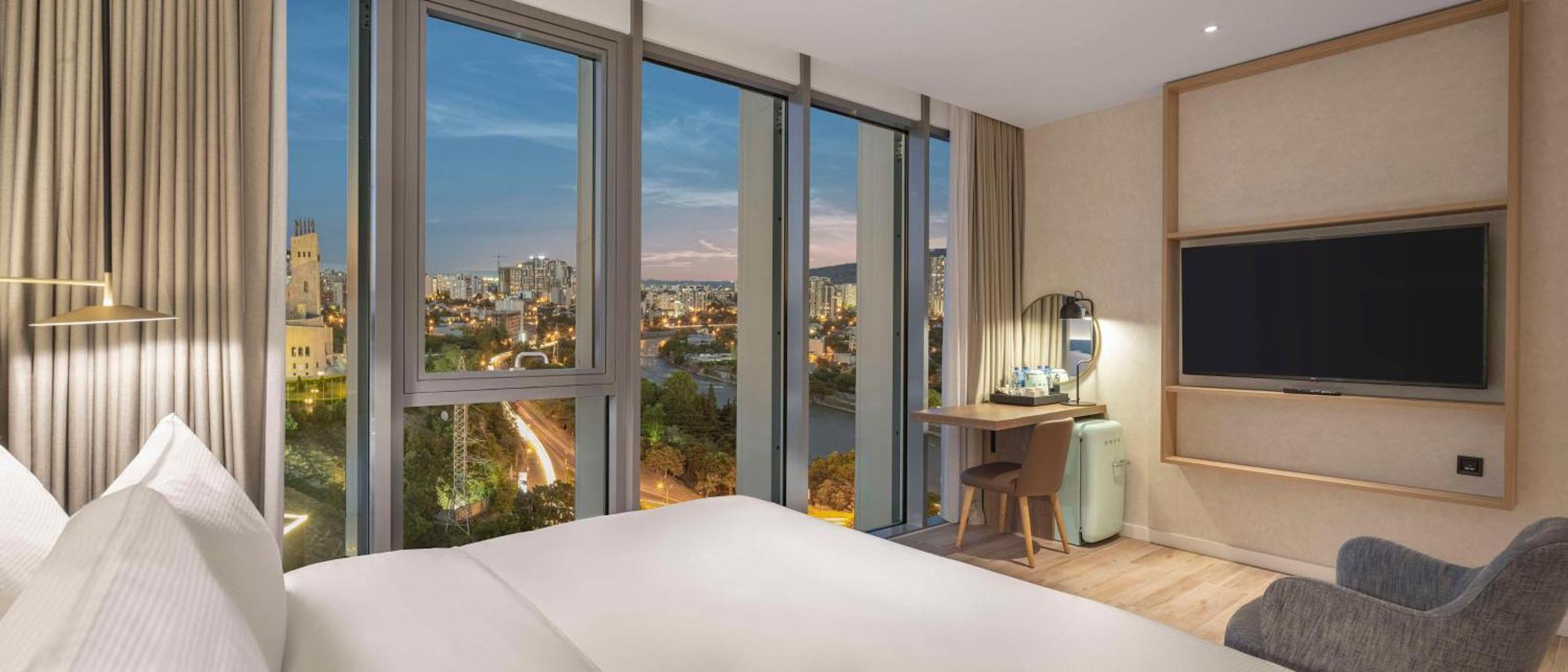 Hilton Garden Inn Tbilisi Riverview Zewnętrze zdjęcie